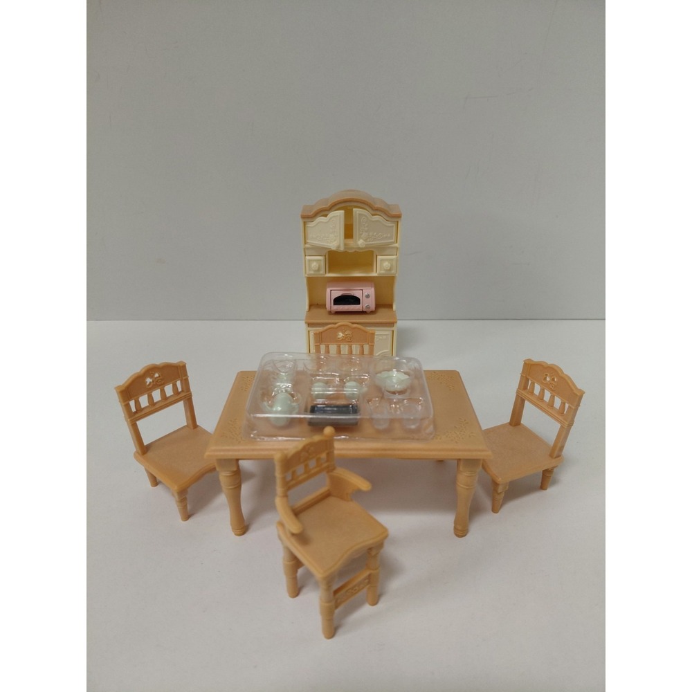 Sylvanian Families Calico Critters Furniture Dining Room Set w/Highchair & Hutch